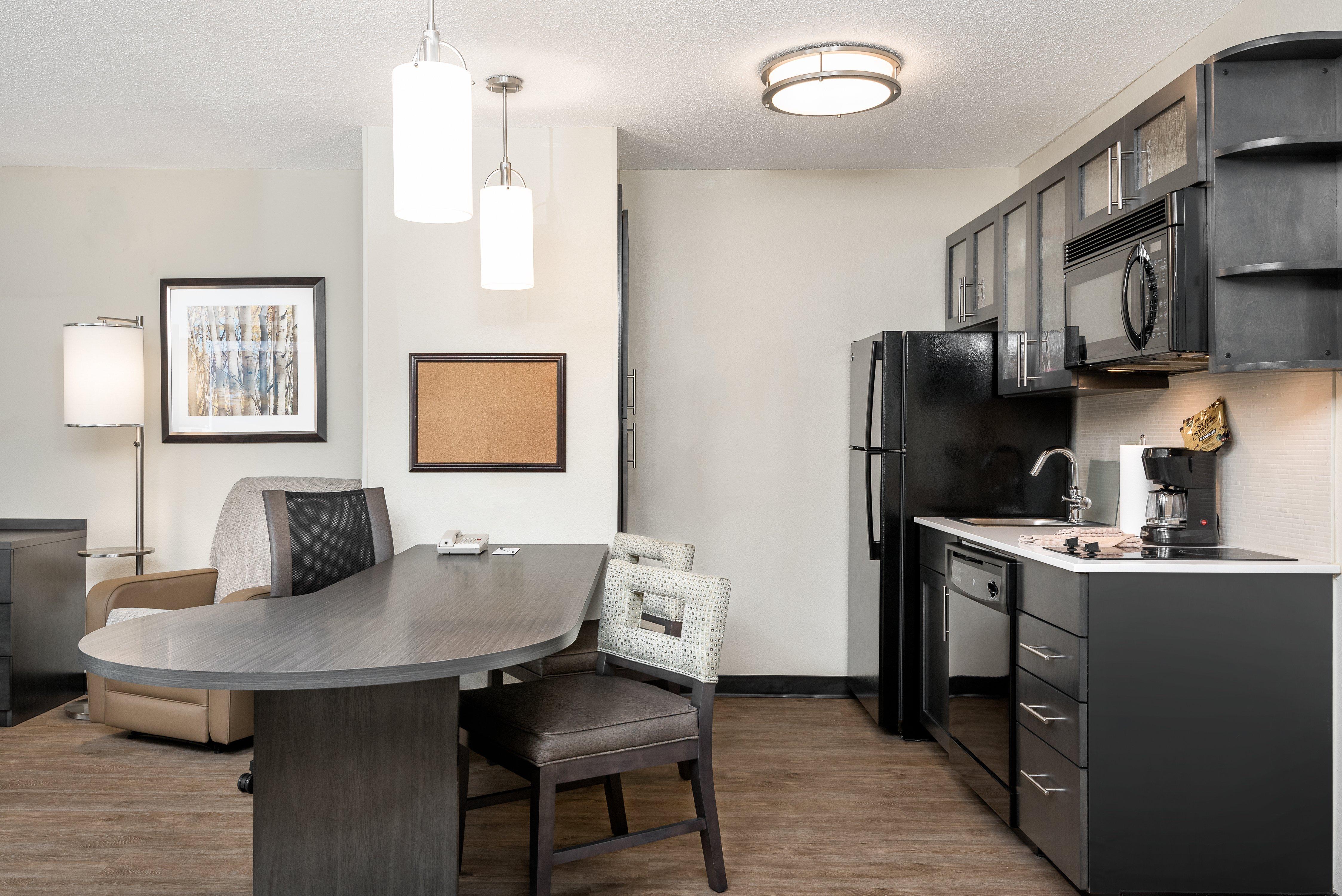 Candlewood Suites - Charlotte - Arrowood By Ihg Extérieur photo
