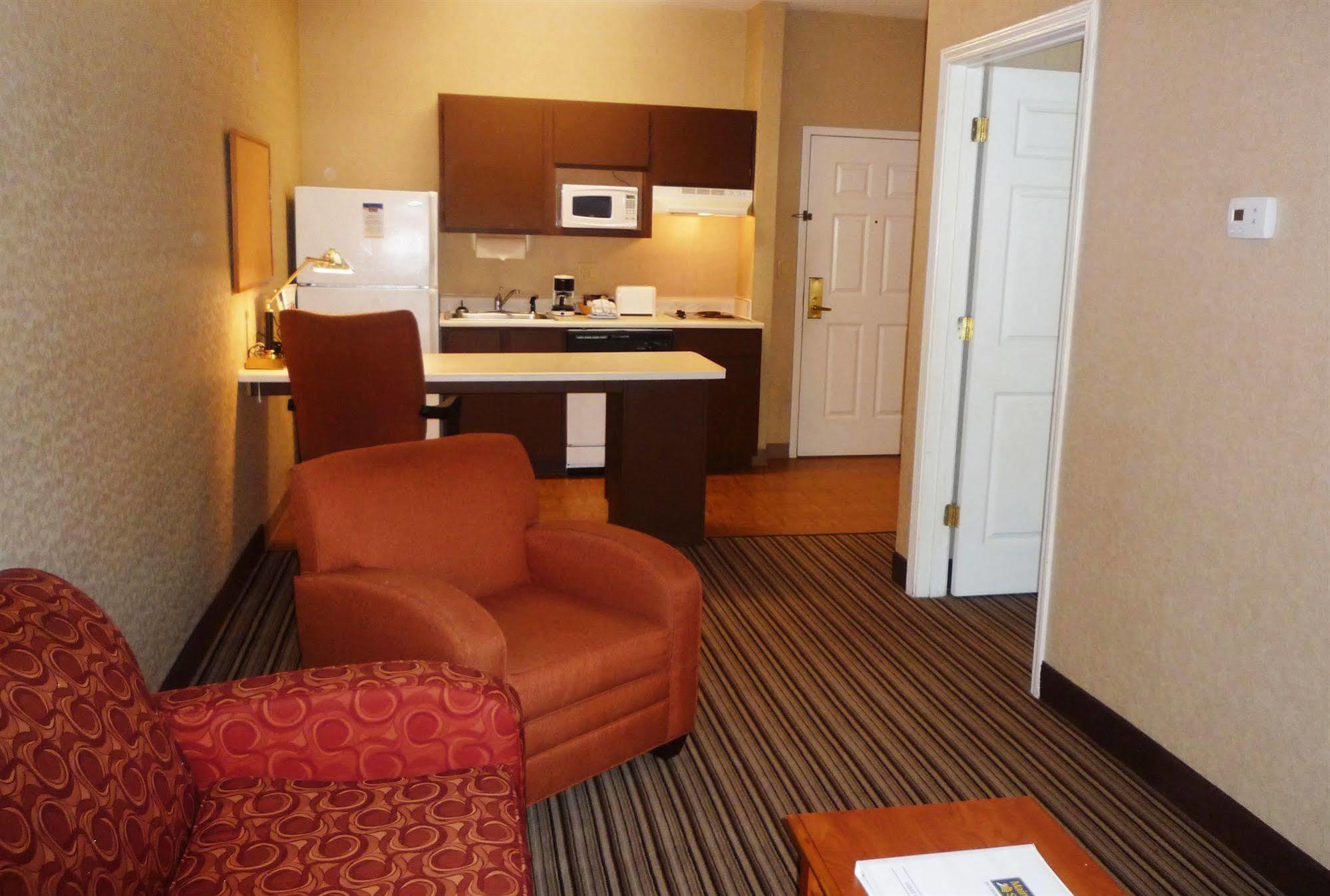 Candlewood Suites - Charlotte - Arrowood By Ihg Extérieur photo
